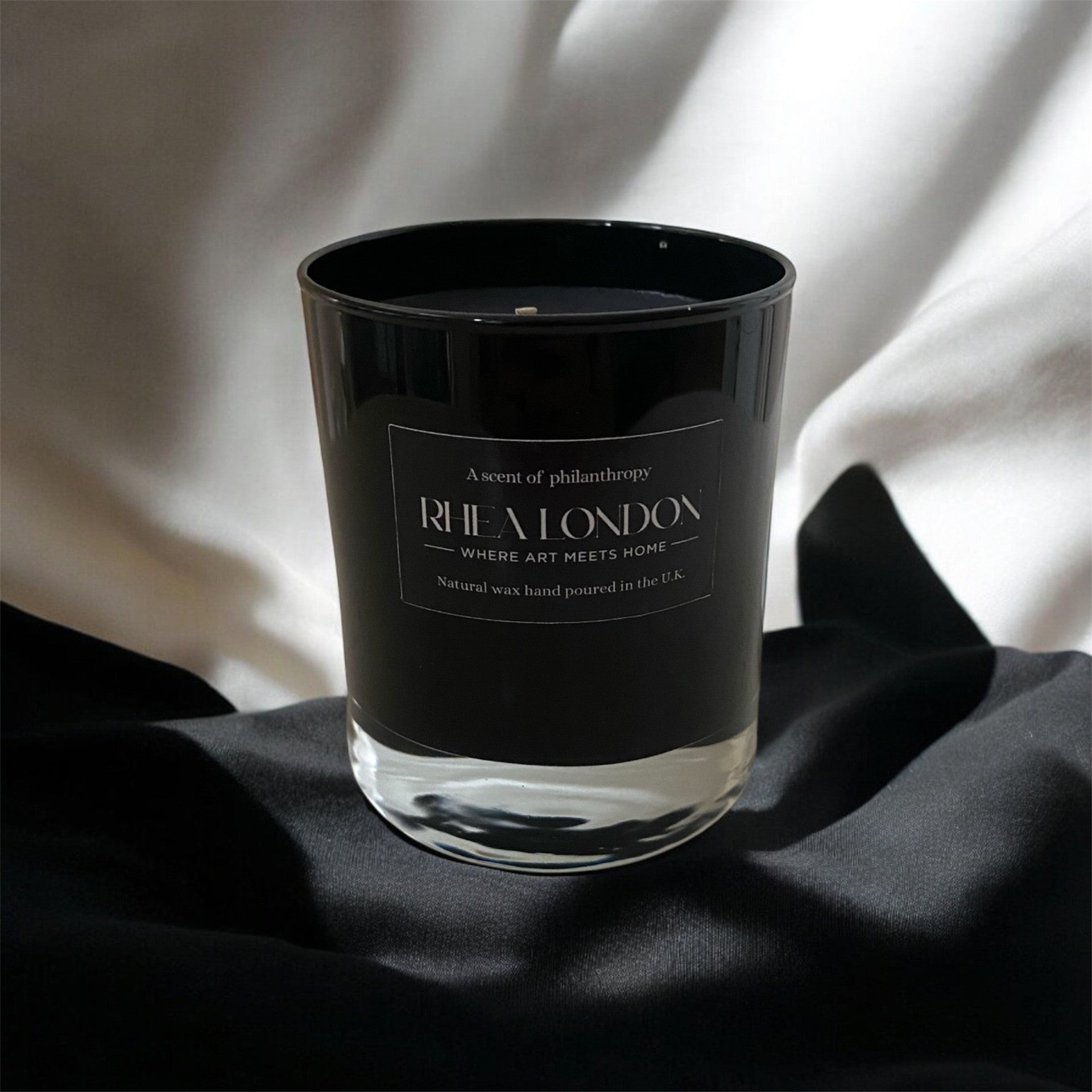 black natural wax luxury  candle 